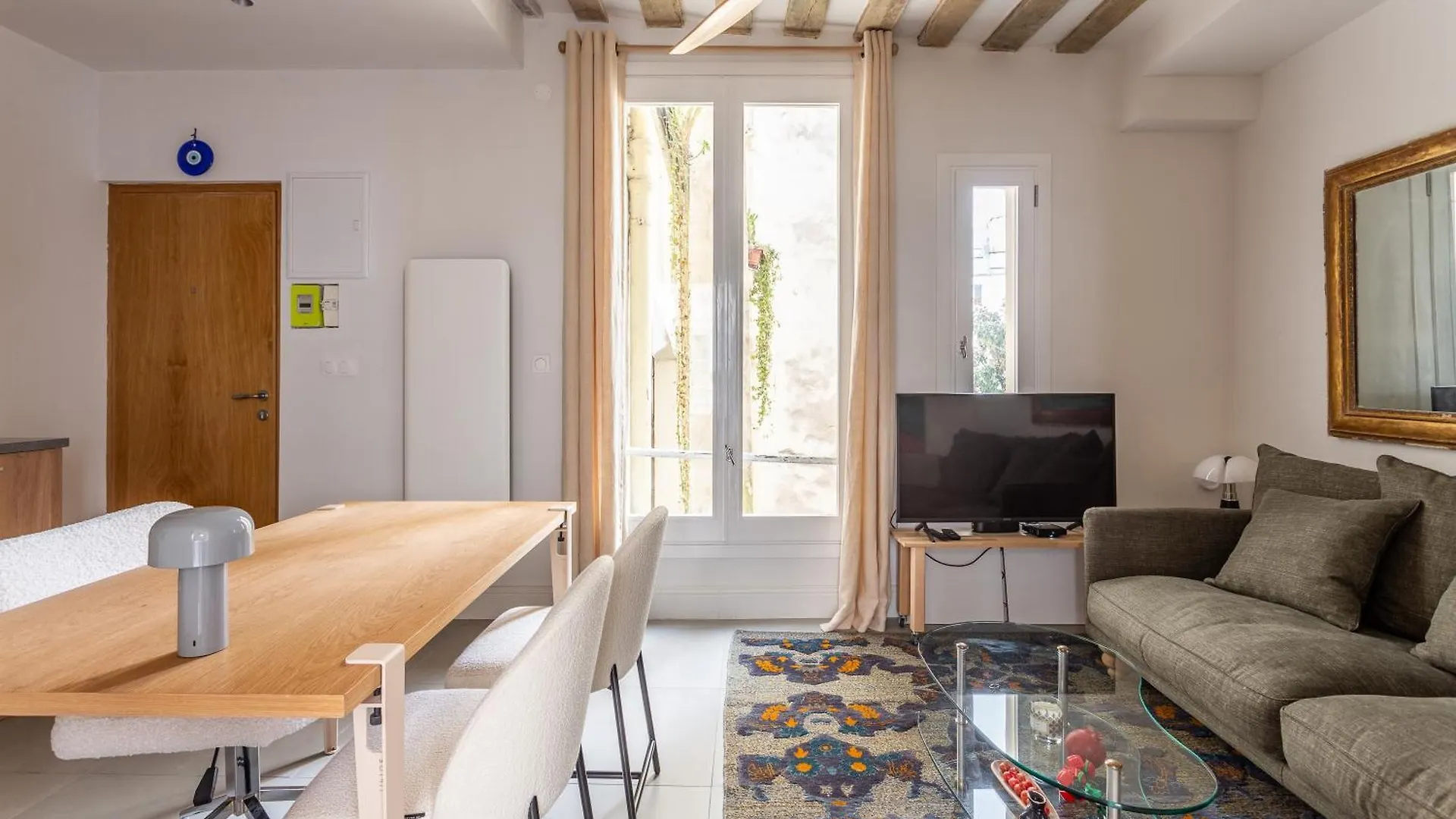Heart Of Le Marais Apartment Paris France