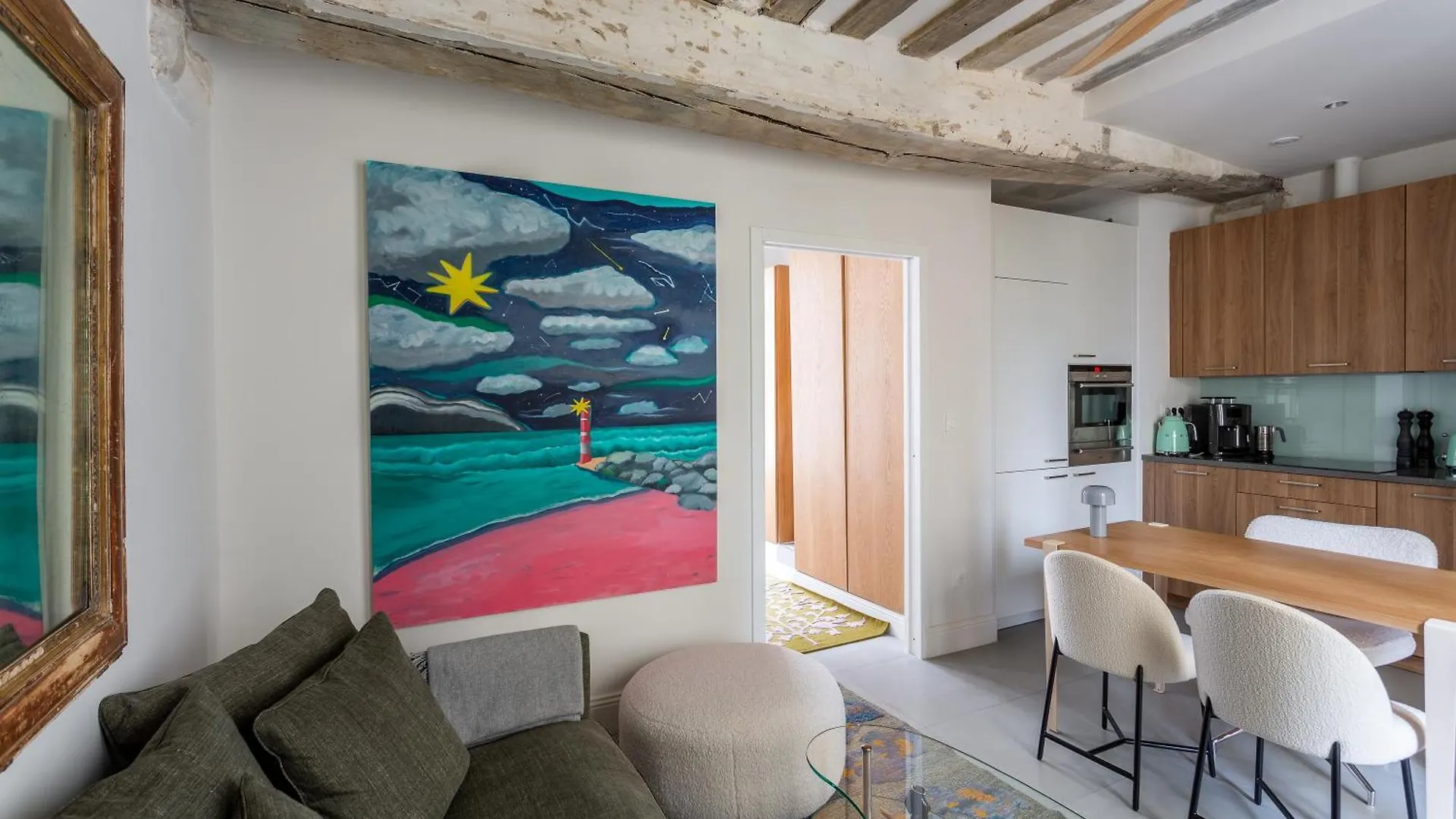 Heart Of Le Marais Apartment Paris France